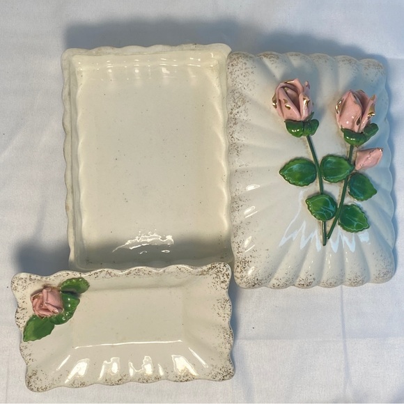 Vintage Lefton Pink Ceramic Lidded Trinket Dish 1940's With Ring Tray Inside. - Picture 5 of 11